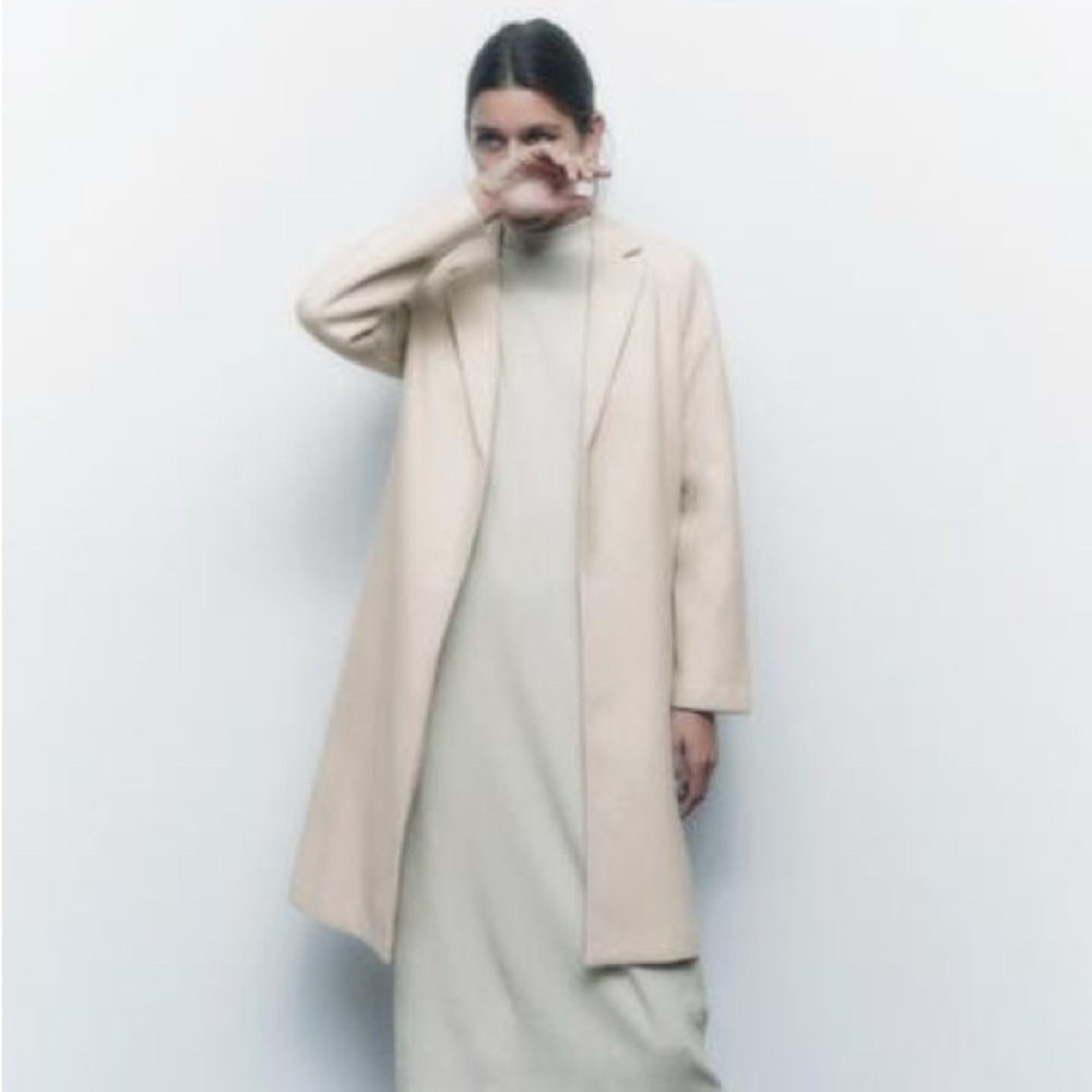 Barely Worn Zara Lapel Coat (Ecru)